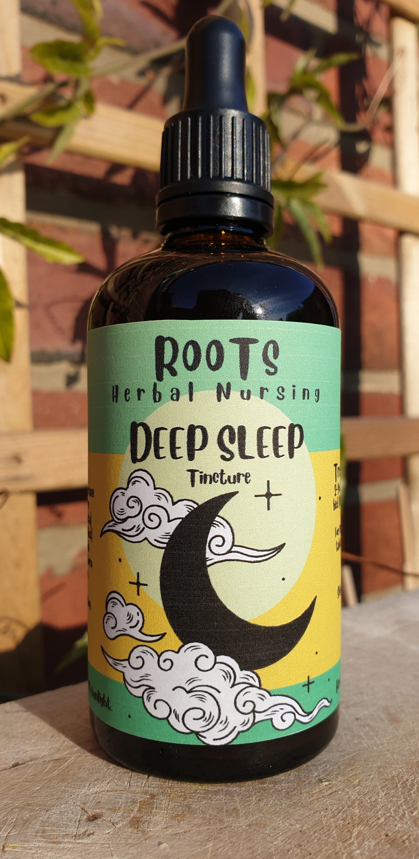 DEEP SLEEP - relaxing herbal tincture blend for sleep disturbance, insomnia and stress-induced sleeplessness.
