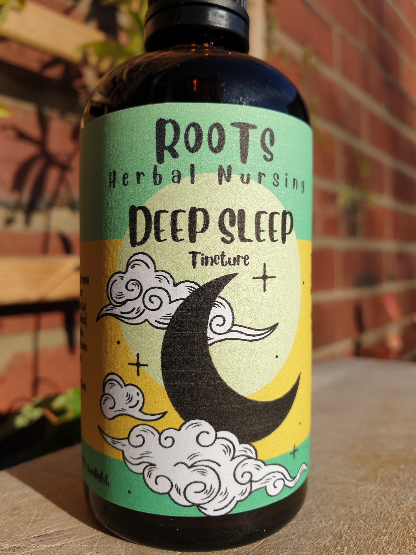 DEEP SLEEP - relaxing herbal tincture blend for sleep disturbance, insomnia and stress-induced sleeplessness.